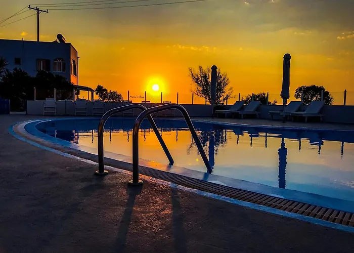 Maria's Place - Adults Only أويا