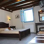 Maria's Place - Adults Only Апарт-отель