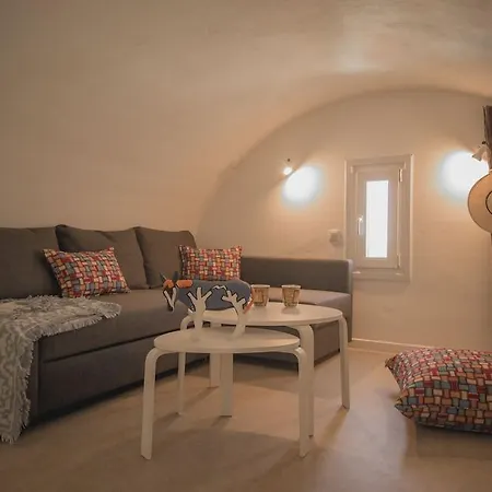 Maria's Place - Adults Only Апарт-отель Ия