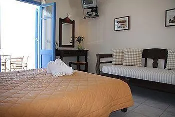 Maria's Place - Adults Only Апарт-отель 3*