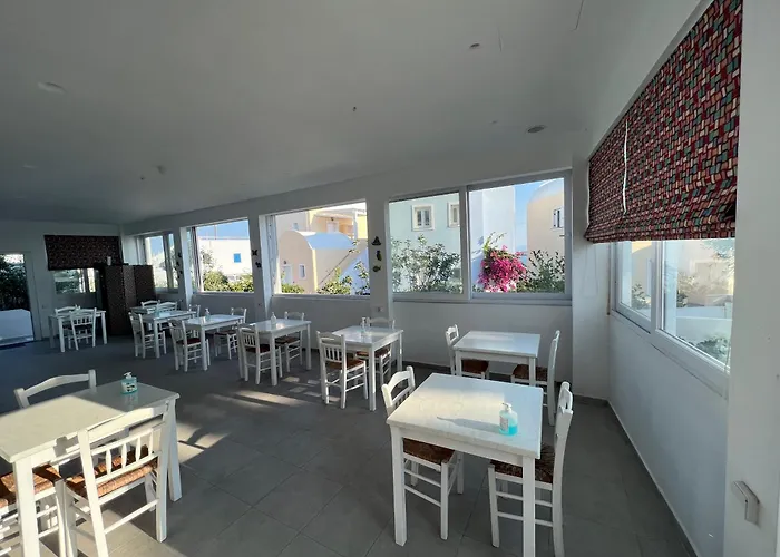 Maria's Place - Adults Only Oia