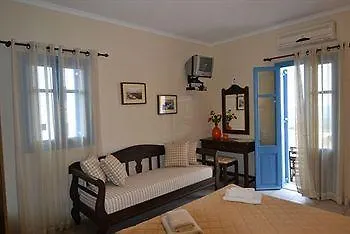 Maria's Place - Adults Only 伊亚